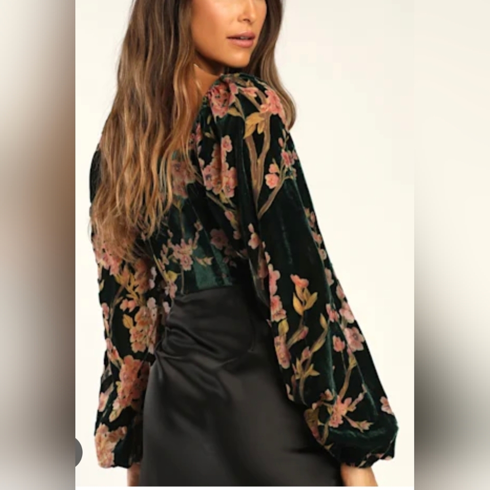 Nostalgia Dark Blue Floral Velvet Sheer Wrap Kimono Small Statement Piece